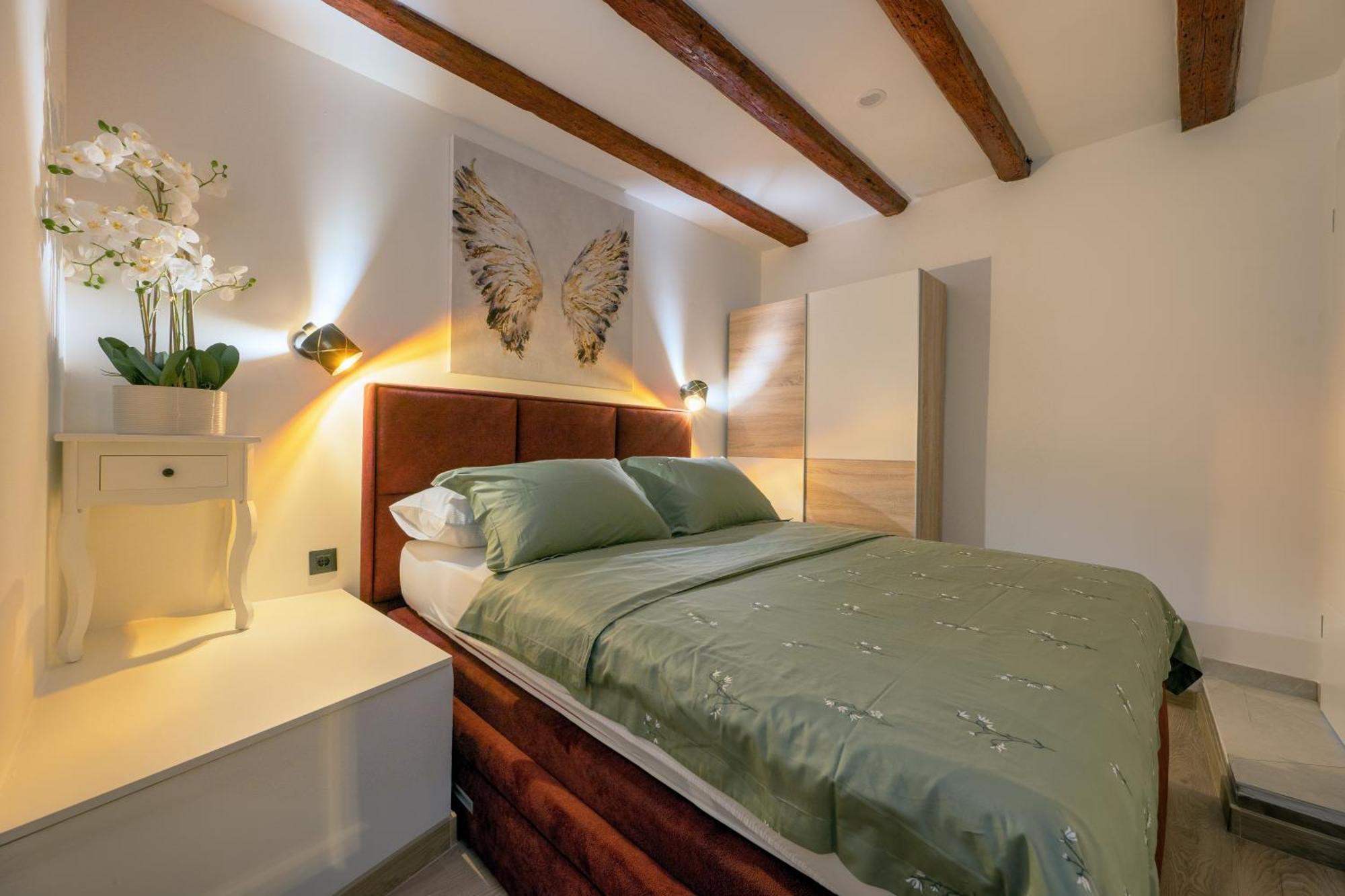 Bernard Deluxe Renovated Peaceful Old Town Gem Apartment Split Luaran gambar
